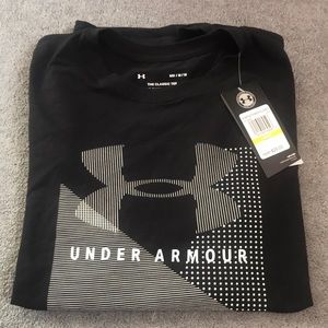 Med black Under Armour t shirt